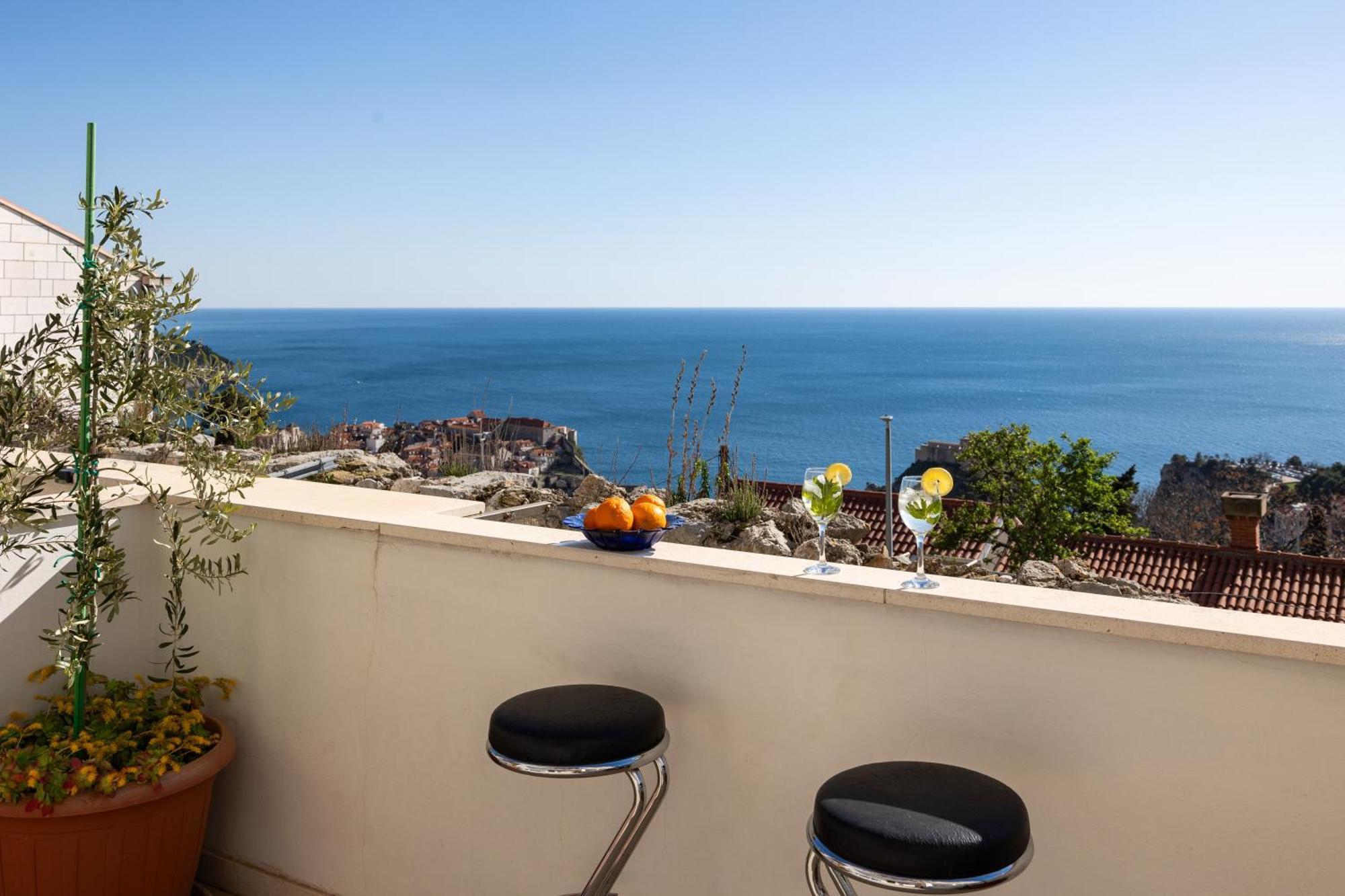 Apartamento Charming View Old Town Ap, With Free Parking Dubrovnik Exterior foto